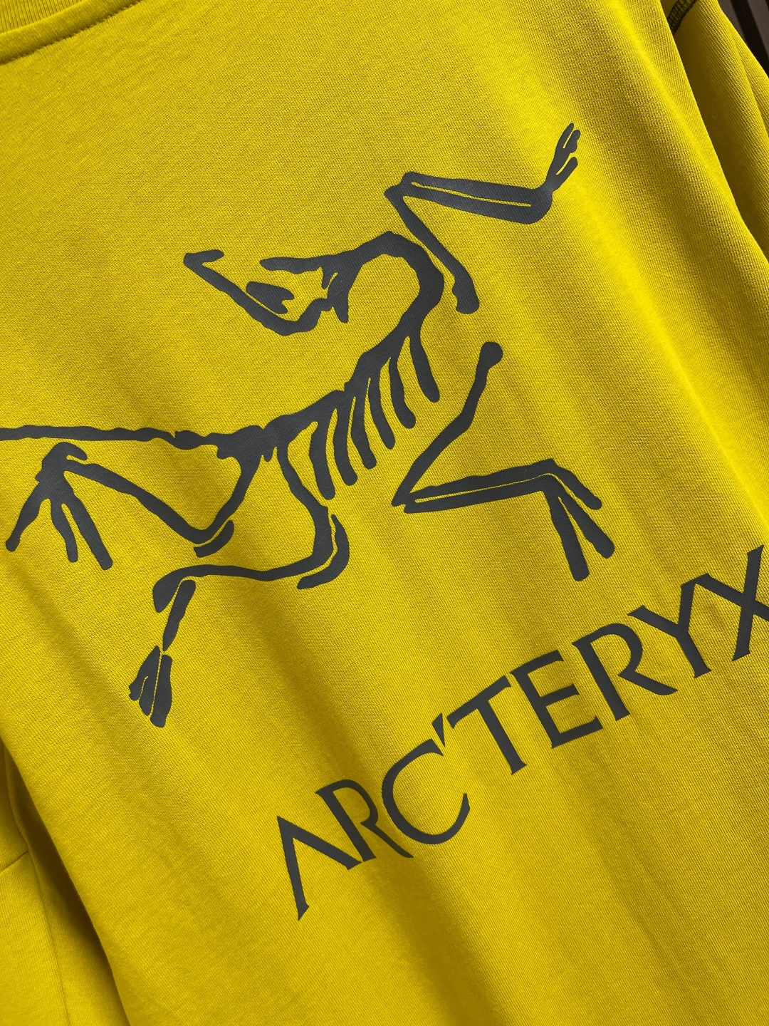 🛒🛒Arcteryx 始祖鸟户外登山长袖T恤 原版定制拉链，明线进口机器4针6线做法 走线整齐，全身机能
