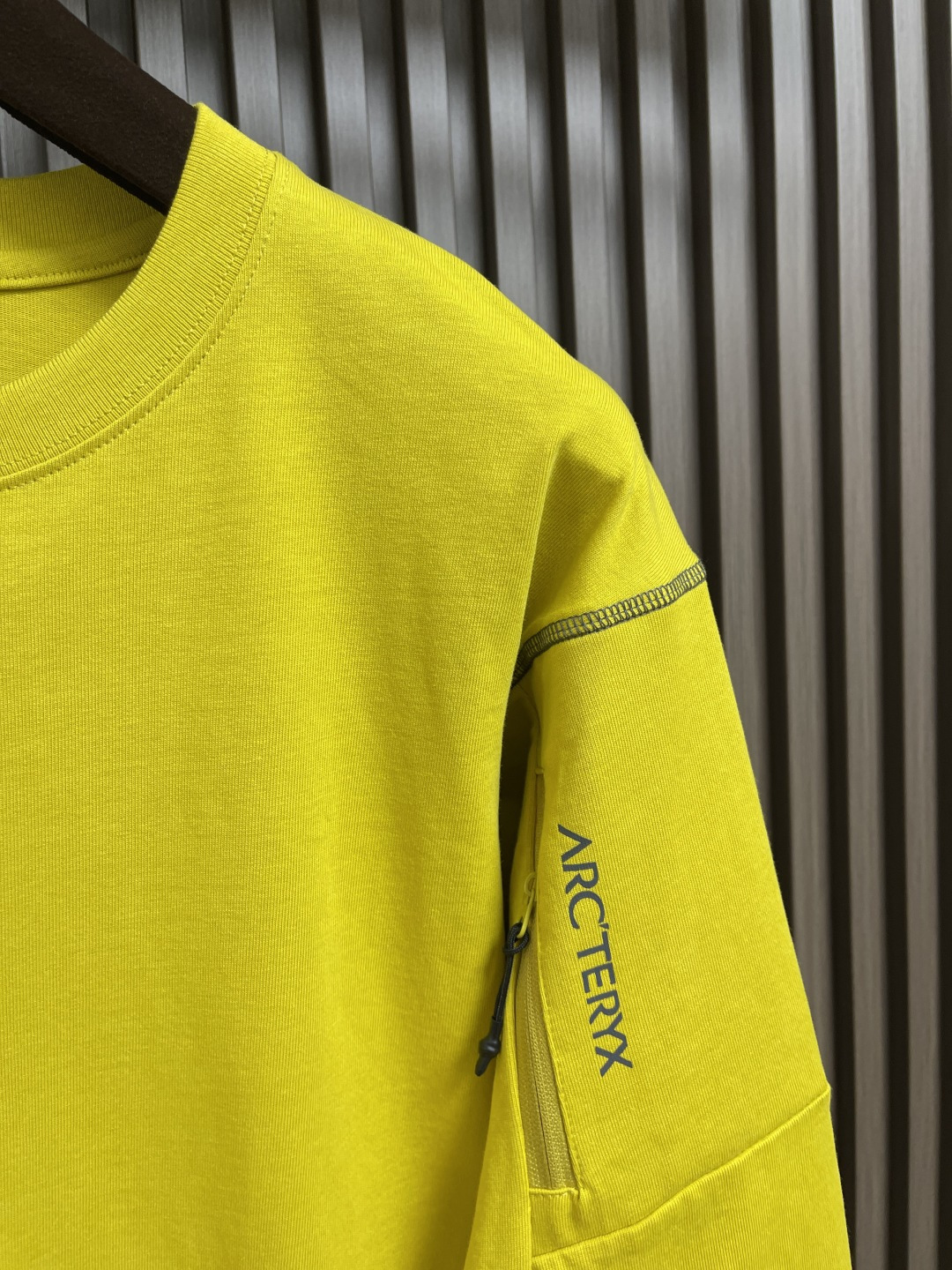 🛒🛒Arcteryx 始祖鸟户外登山长袖T恤 原版定制拉链，明线进口机器4针6线做法 走线整齐，全身机能