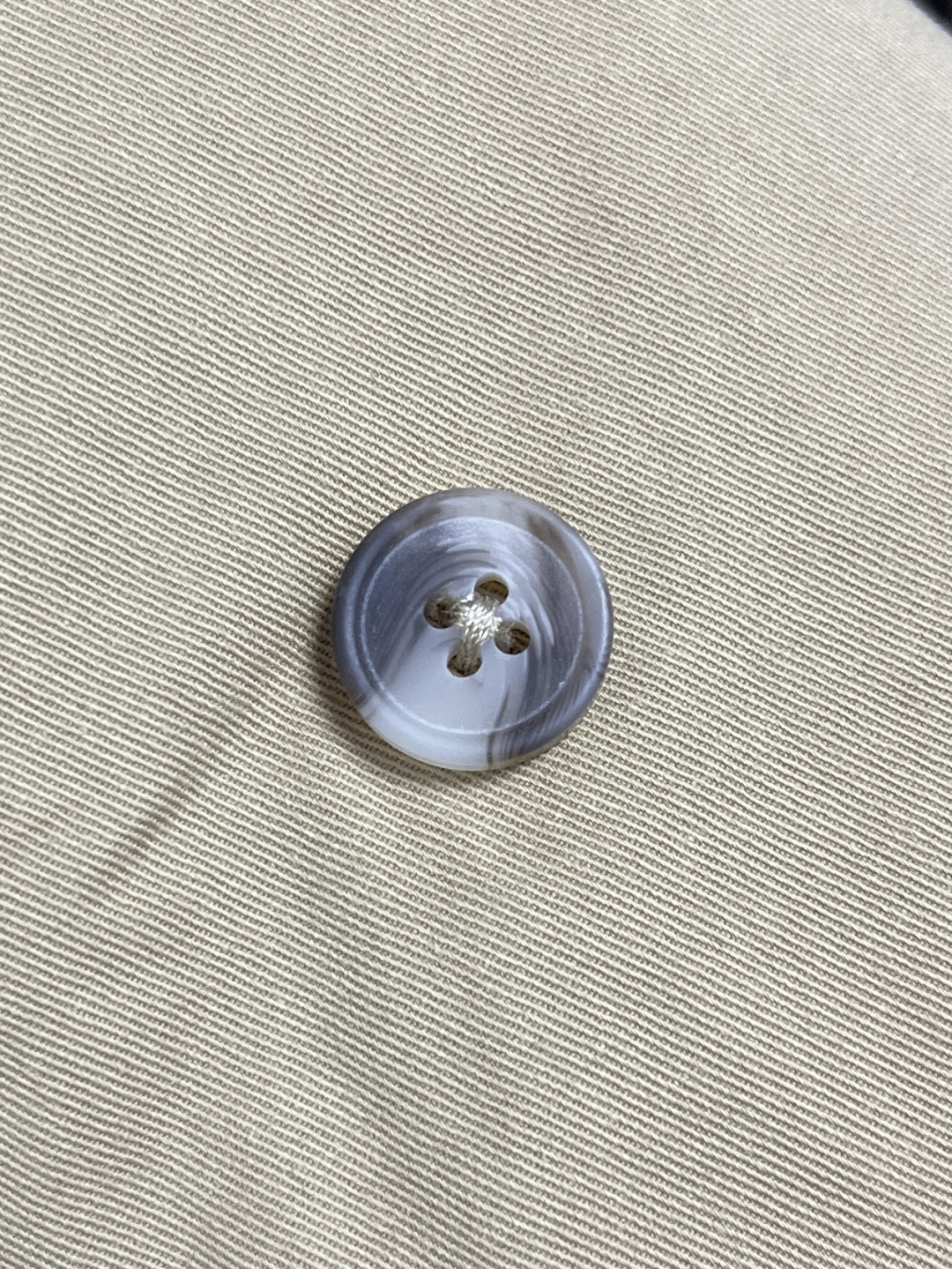 🛒🛒RalP🆕h Lauren 刺绣拉链夹克，定制全棉细斜纹雅致布 柔软丝滑 舒适贴肤 以卡其色为底色 