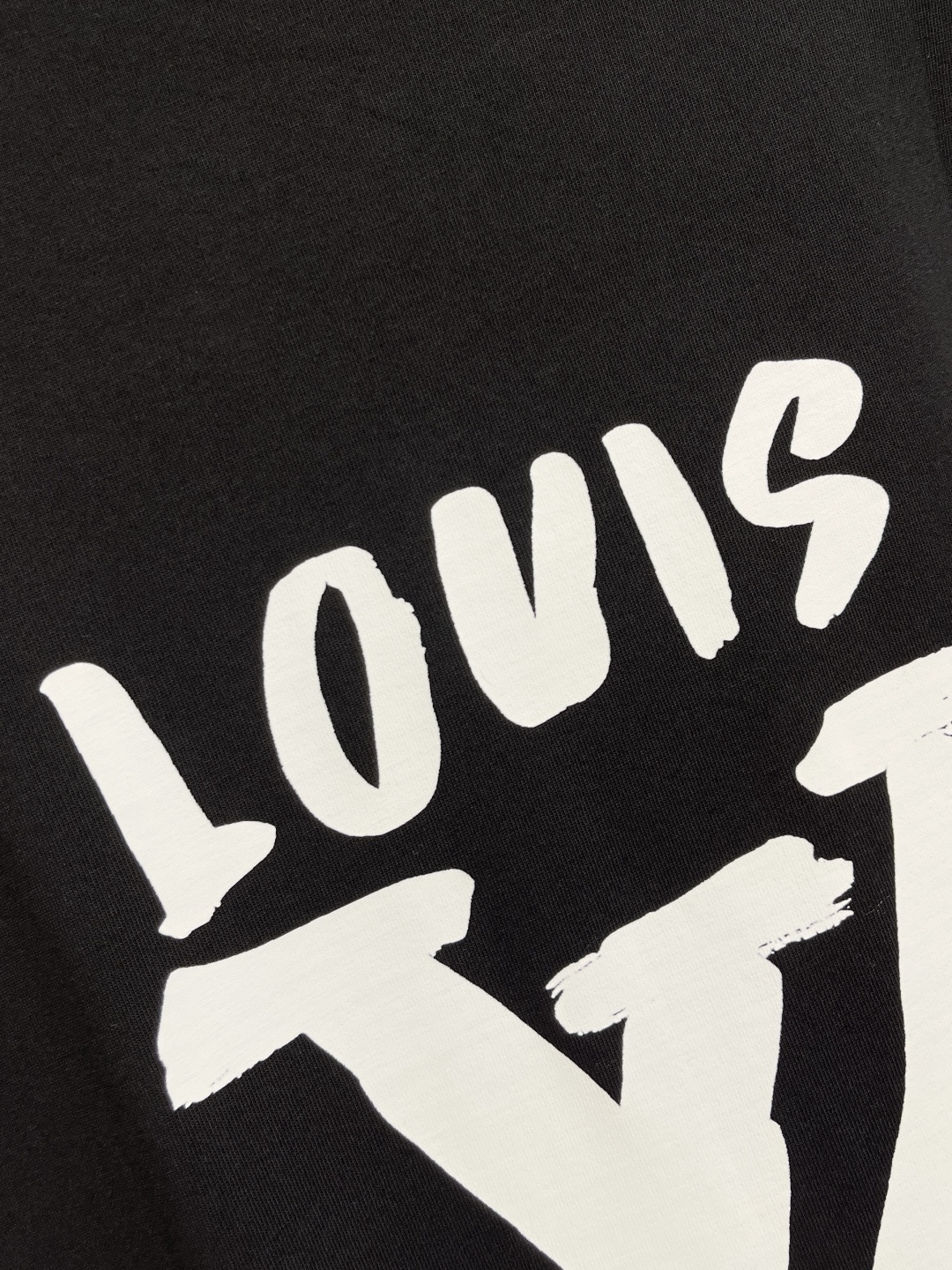 🛒🛒LV 2025fw夏季新款涂鸦刺绣短袖t恤，定制260g全棉双纱紧密爽滑面料，布面干净，布纹清晰，手