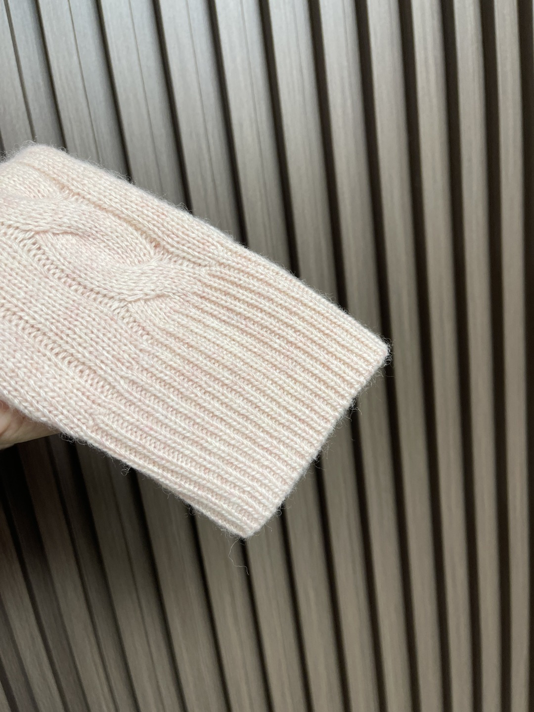 🛒🛒RAlP🆕H LAUREN 绞花小马图案刺绣开衫，女款👩 让人眼前一亮的设计，目光不自觉地被吸引，版