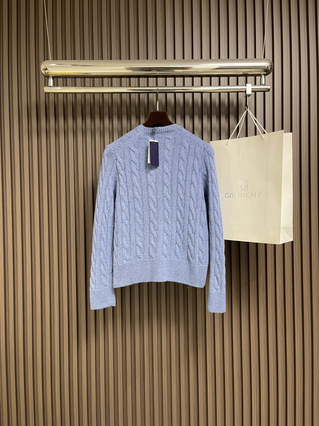 🛒🛒RAlP🆕H LAUREN 绞花小马图案刺绣开衫，女款👩 让人眼前一亮的设计，目光不自觉地被吸引，版