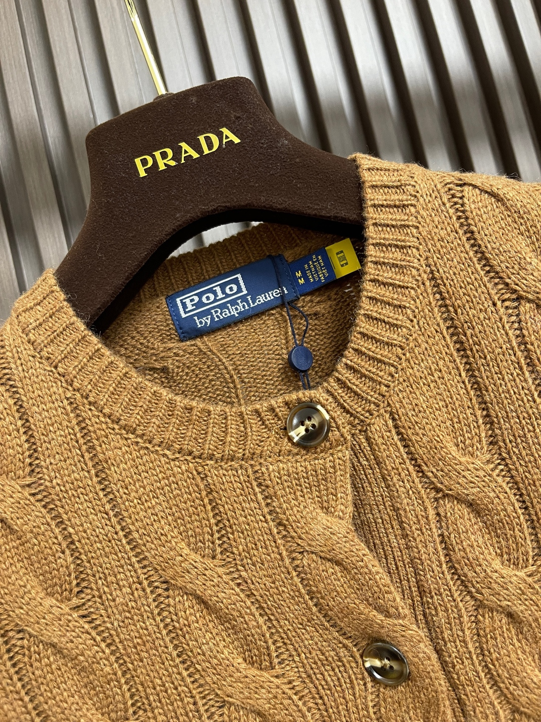 🛒🛒RAlP🆕H LAUREN 绞花小马图案刺绣开衫，女款👩 让人眼前一亮的设计，目光不自觉地被吸引，版