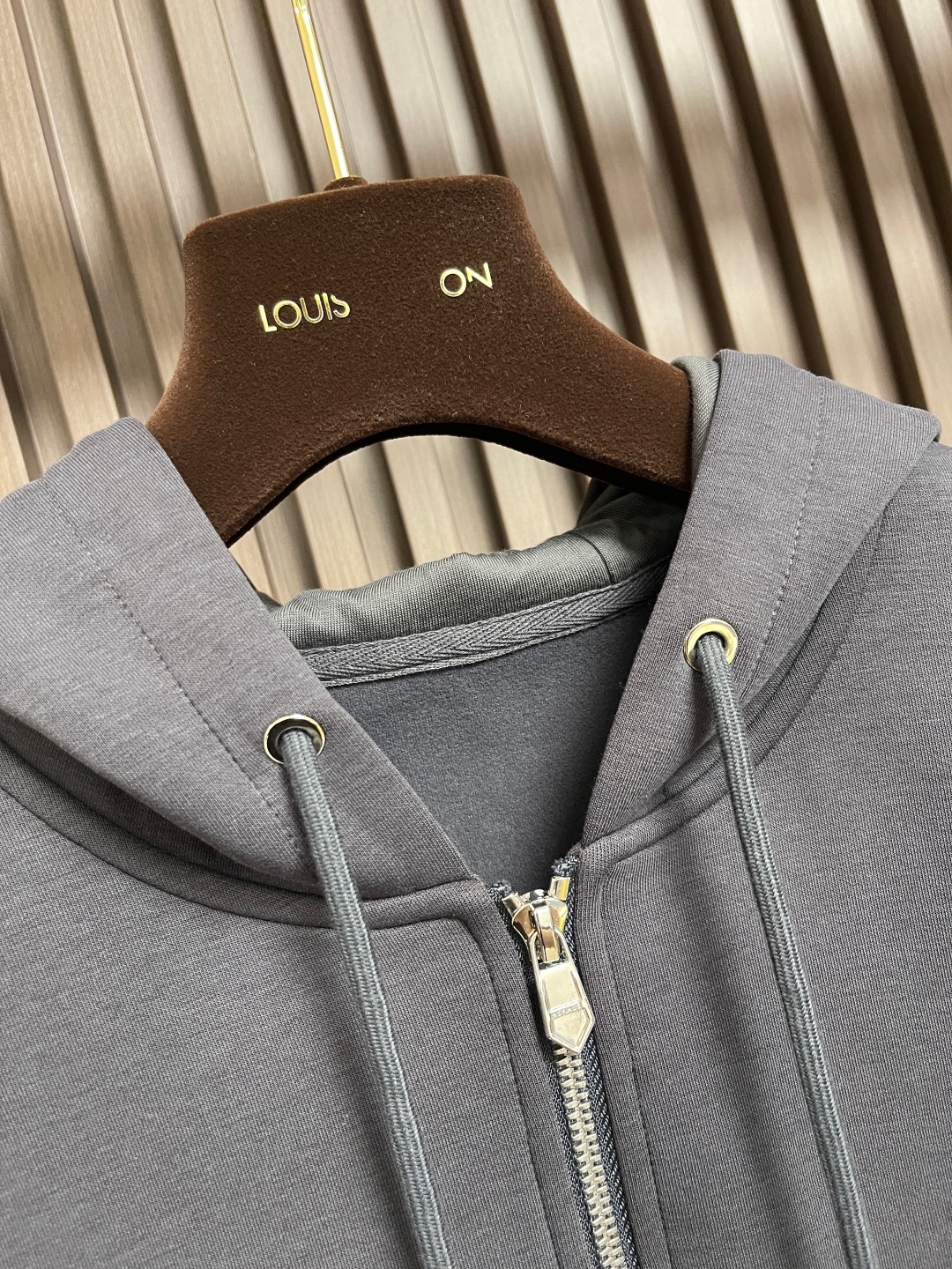 Balenciaga Gray Cotton Hoodie with Paris Logo Embroidery - Relaxed Fit 7 cmp i1755517130970 2223 0 5