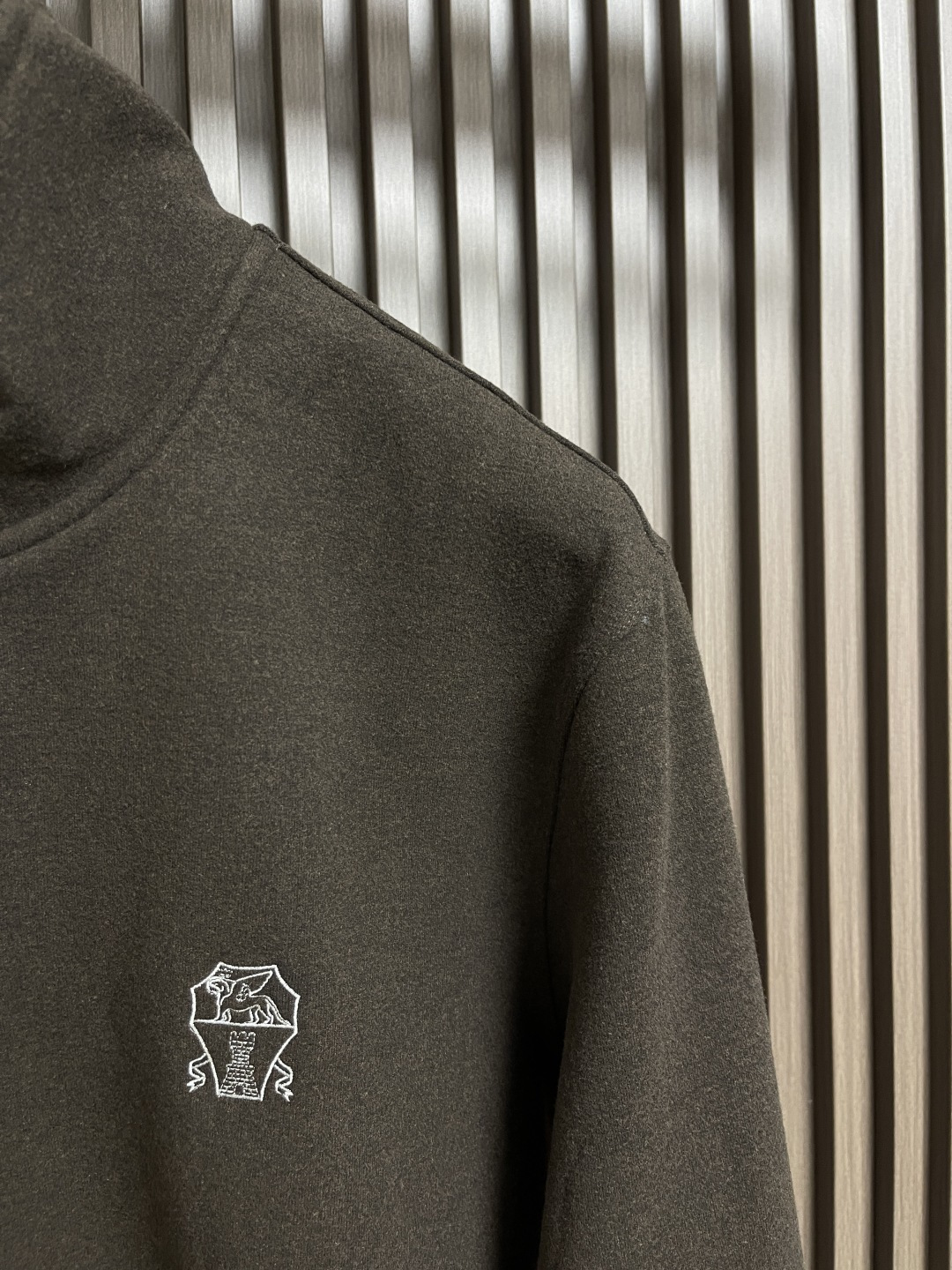 🛒🛒BC 2025SS秋冬商务休闲羊绒混纺立领外套 经典款秋冬季实穿款式之一 小立领 下摆袖口处采用双料