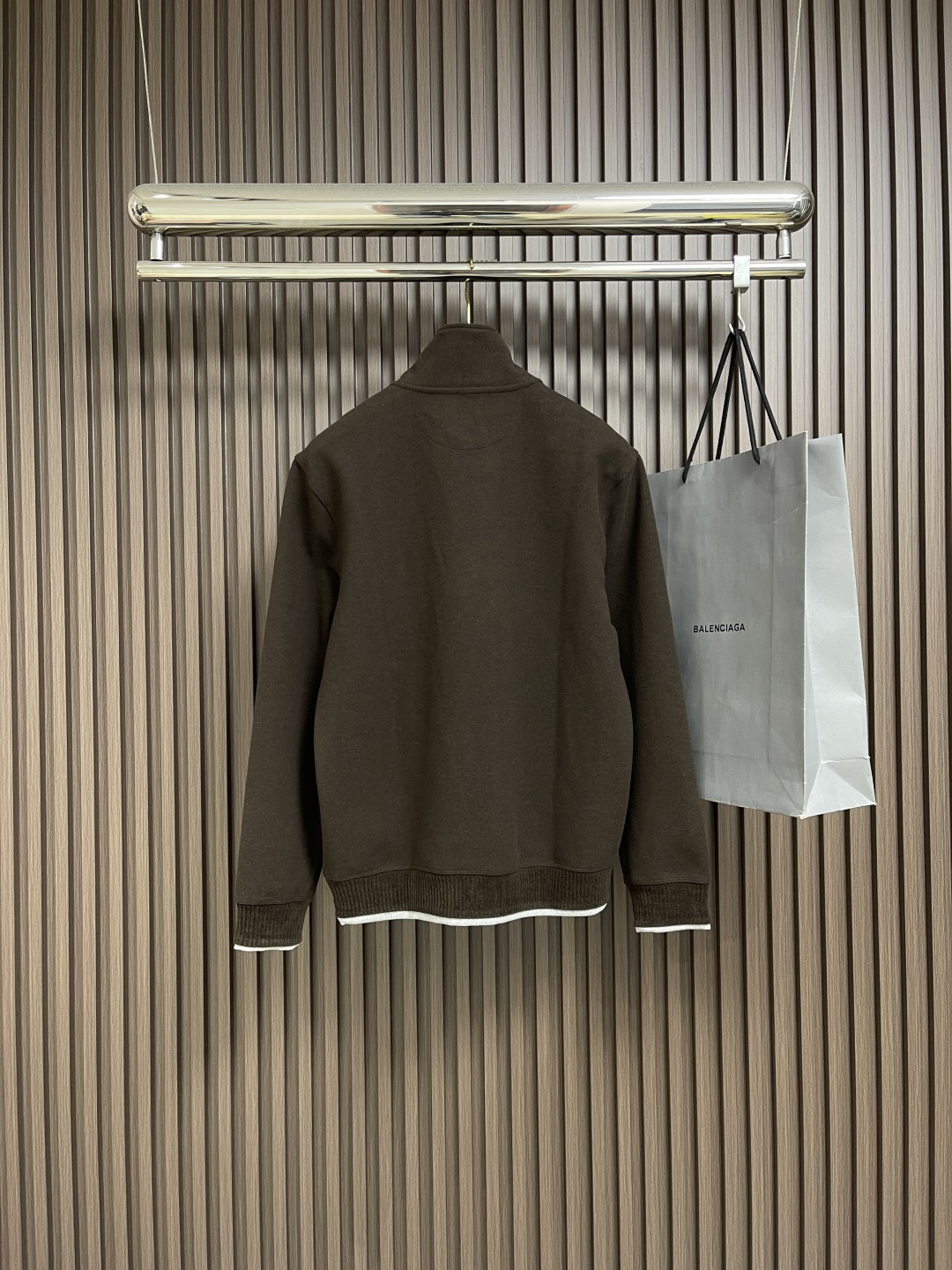 🛒🛒BC 2025SS秋冬商务休闲羊绒混纺立领外套 经典款秋冬季实穿款式之一 小立领 下摆袖口处采用双料