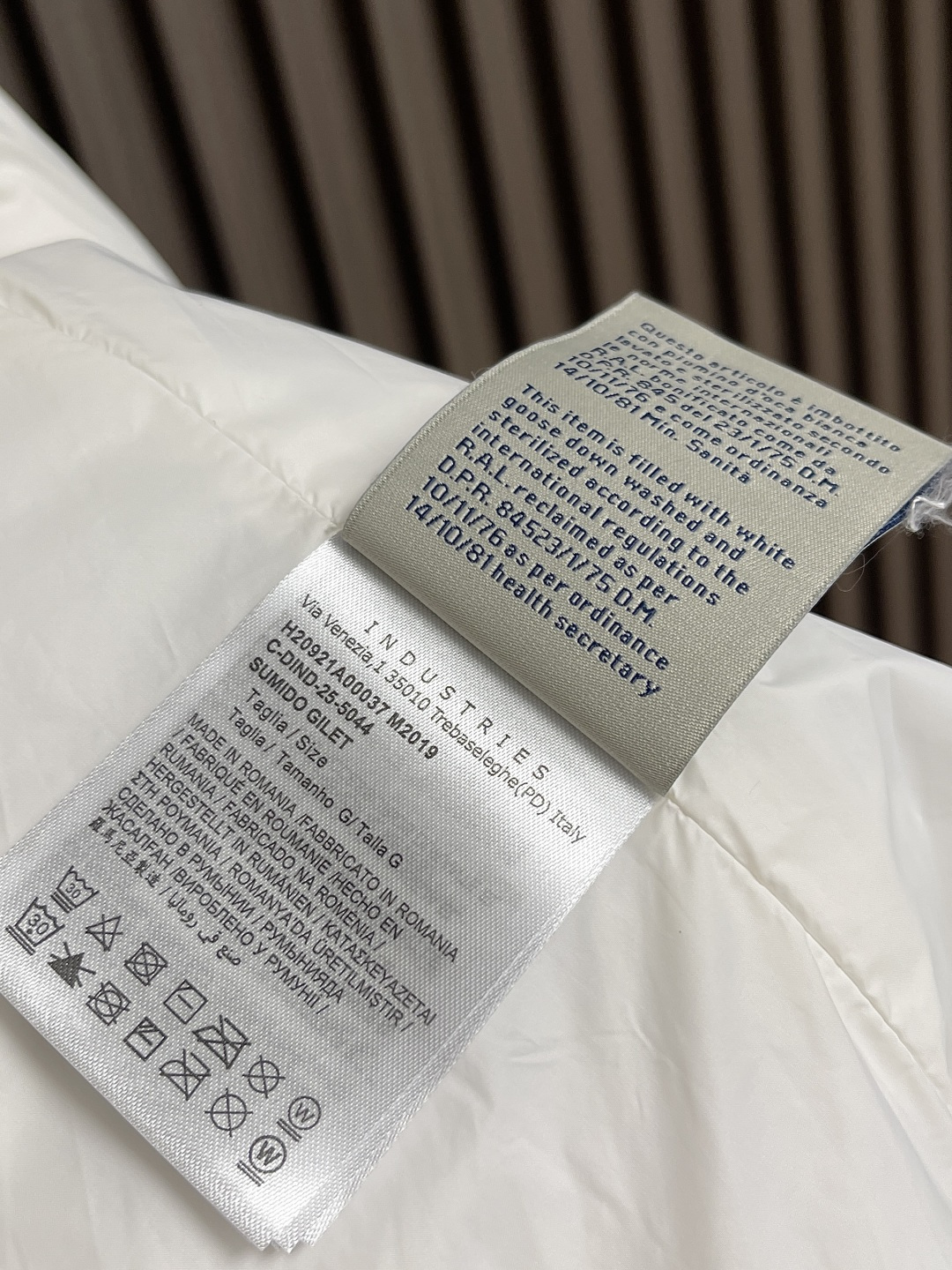 🛒🛒Moncler 2025ss早秋新款连帽夹克外套，袖臂口袋仔章刺绣logo外套，穿上就是舒适自在又显