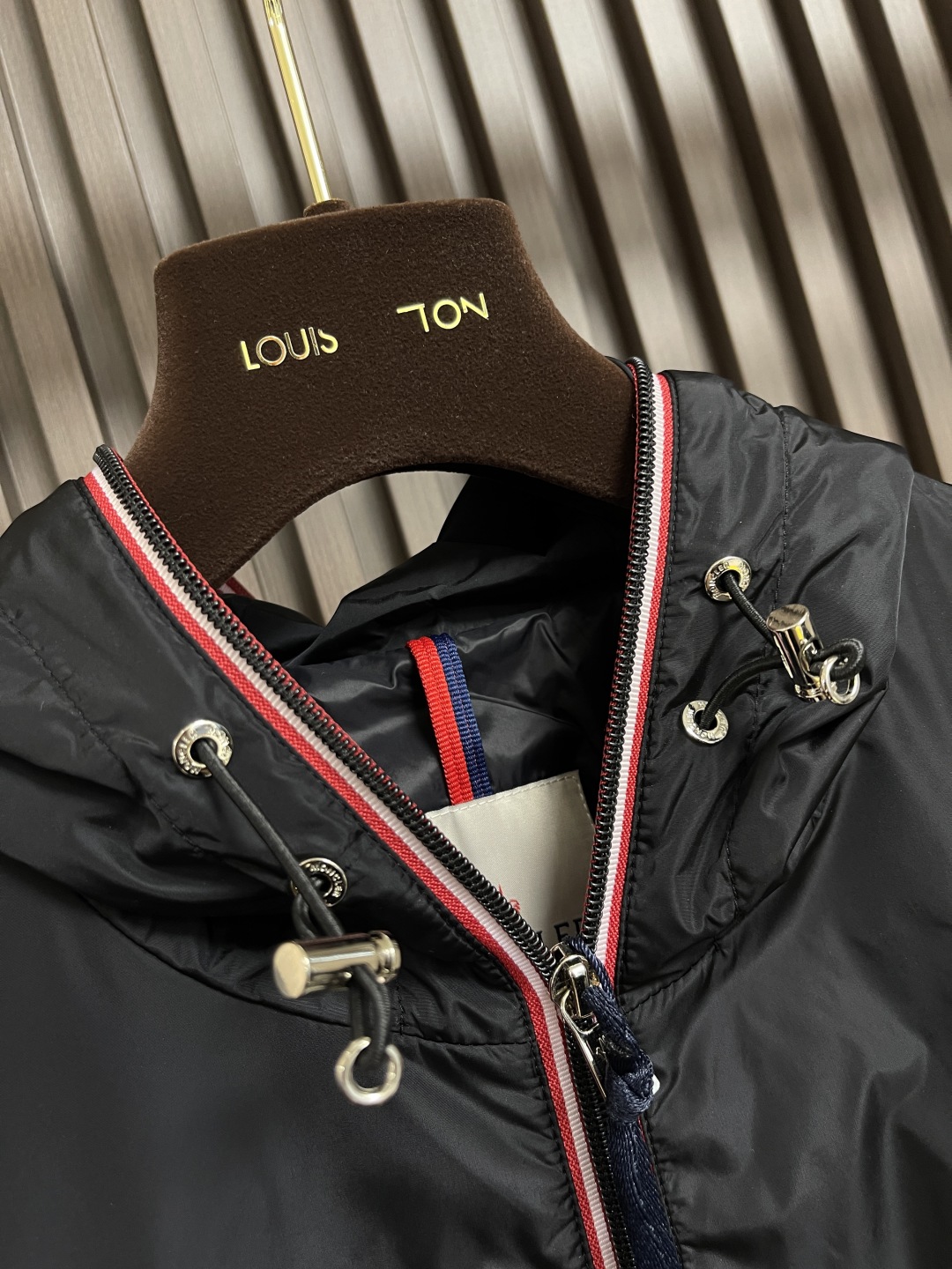 Moncler Women's 2025SS Early Autumn Hooded Jacket - Stylish & Comfortable 7 cmp i1755517728250 1213 0 5