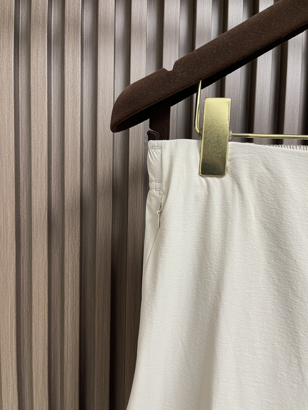 🛒🛒Y3 2025SS新品高街休闲裤，运动休闲裤精细打造！水洗工艺面料不易变形褪色！立体剪裁宽松版型挺阔