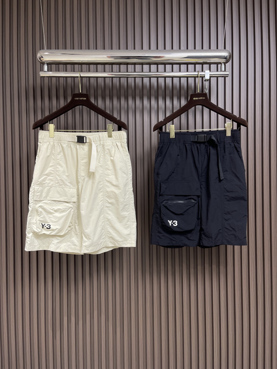 Y-3 Yamamoto High Street Multi-Pocket Shorts - 2025 Spring/Summer Collection 4 cmp i1755691344702 1817 0 2
