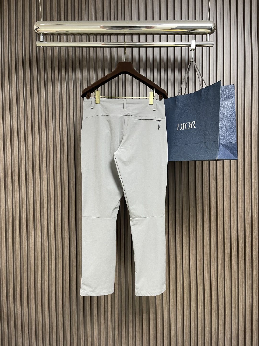 🛒🛒ARCTERYX 始祖鸟2025ss春夏新款休闲运动风格休闲裤，户外品牌可能大家第一想到的就是、给人