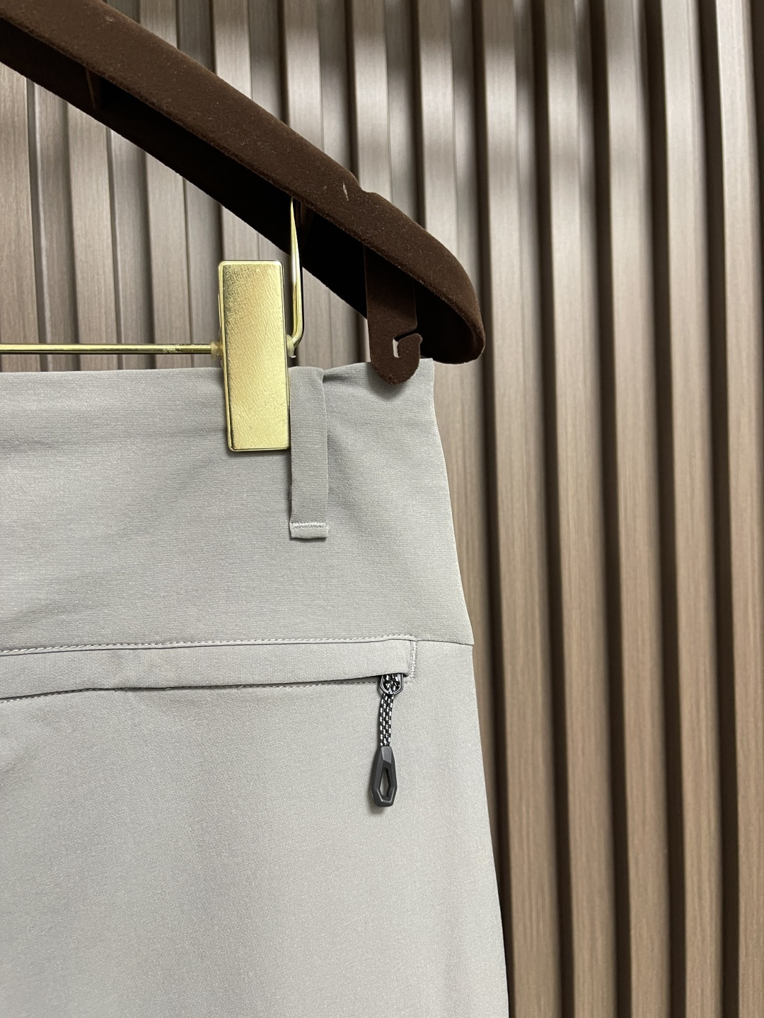 🛒🛒ARCTERYX 始祖鸟2025ss春夏新款休闲运动风格休闲裤，户外品牌可能大家第一想到的就是、给人