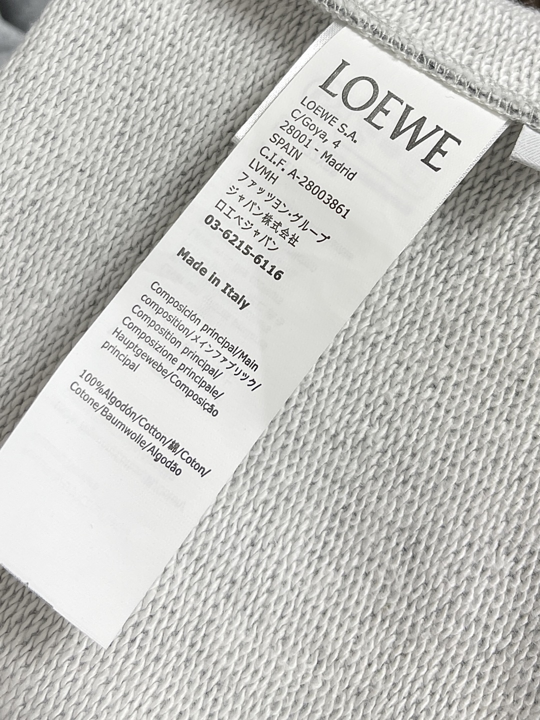 🛒🛒Loewe 拼接V领圆领卫衣，中克重回圈棉质卫衣面料，正面丝网印刷标志、常规版型、标准长度、拼接圆领