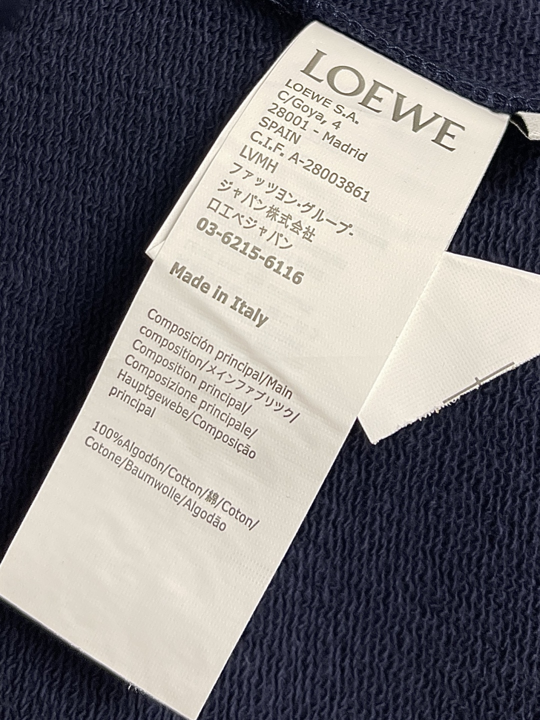 🛒🛒Loewe 拼接V领圆领卫衣，中克重回圈棉质卫衣面料，正面丝网印刷标志、常规版型、标准长度、拼接圆领