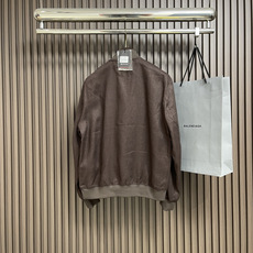 🛒🛒kiton 亚麻面料手感柔软绵密立领设计外套,以其精细特织的100%亚麻面料和独特的设计,确实展现了 🛒🛒kiton 亚麻面料手感柔软绵密立领设计外套,以其精细特织的100%亚麻面料和独特的设计,确实展现了
