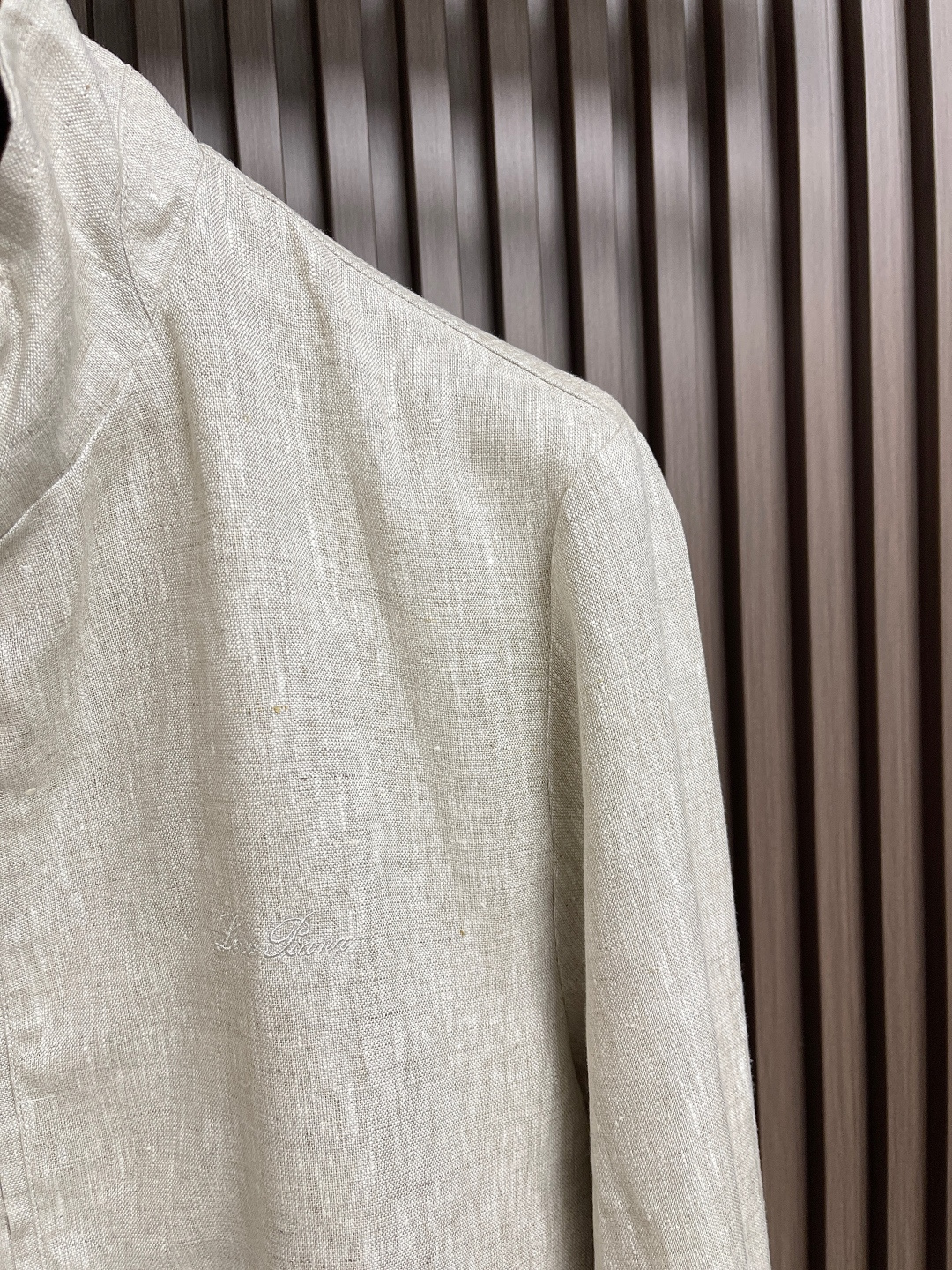 🛒🛒lP🆕 LoroPiana 2025SS早秋新款 老钱风 经典休闲款亚麻外套 上身帅气 这款采用纯亚
