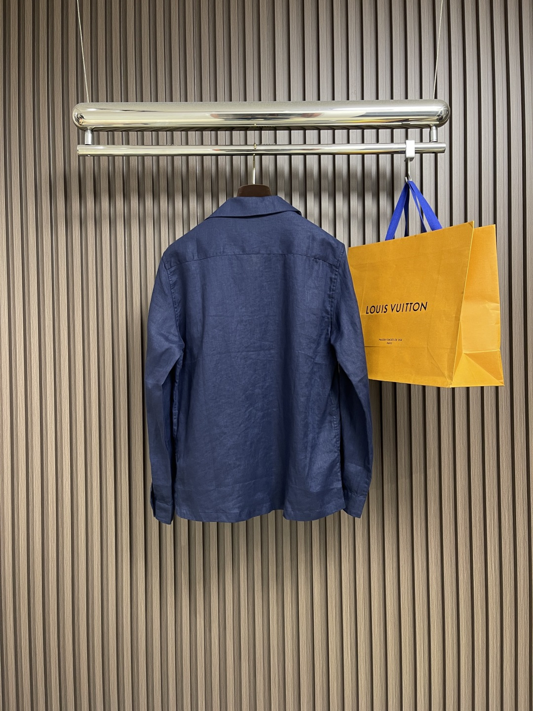 🛒🛒BC 古巴领口袋长袖纯亚麻衬衣！带你领略复古与现代的完你玩转色彩的一款亚麻长袖衬衫 经典独特设计的古