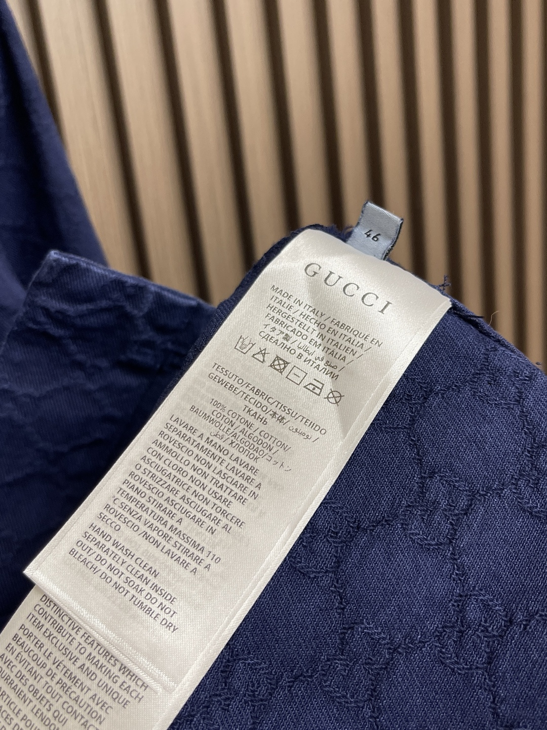 外套🛒🛒 GUCCI 暗纹双G提花翻领牛仔外套长裤套装，进口提花牛仔材质，质感舒适，挺括有型 酵素水洗工