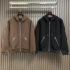 🛒🛒lP🆕 LoroPiana 2025SS早秋经典百搭男士连帽外套 胸口精致刺绣logo点缀 经典而不 🛒🛒lP🆕 LoroPiana 2025SS早秋经典百搭男士连帽外套 胸口精致刺绣logo点缀 经典而不