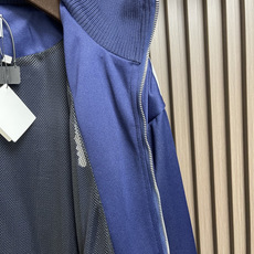 上衣🛒🛒 LOEWE 罗纹高领刺绣织带夹克外套长裤套装,采用40支真丝光双面定制面料,由进口织布机高密度 上衣🛒🛒 LOEWE 罗纹高领刺绣织带夹克外套长裤套装,采用40支真丝光双面定制面料,由进口织布机高密度
