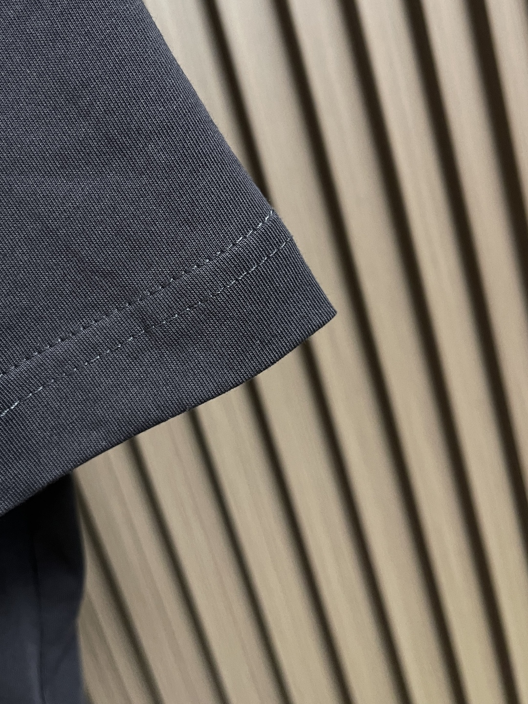 🛒🛒BALENCIAGA 巴黎世家刺绣圆领短袖T恤，采用进口棉质24S双纱复古平纹针织面料，185g的克