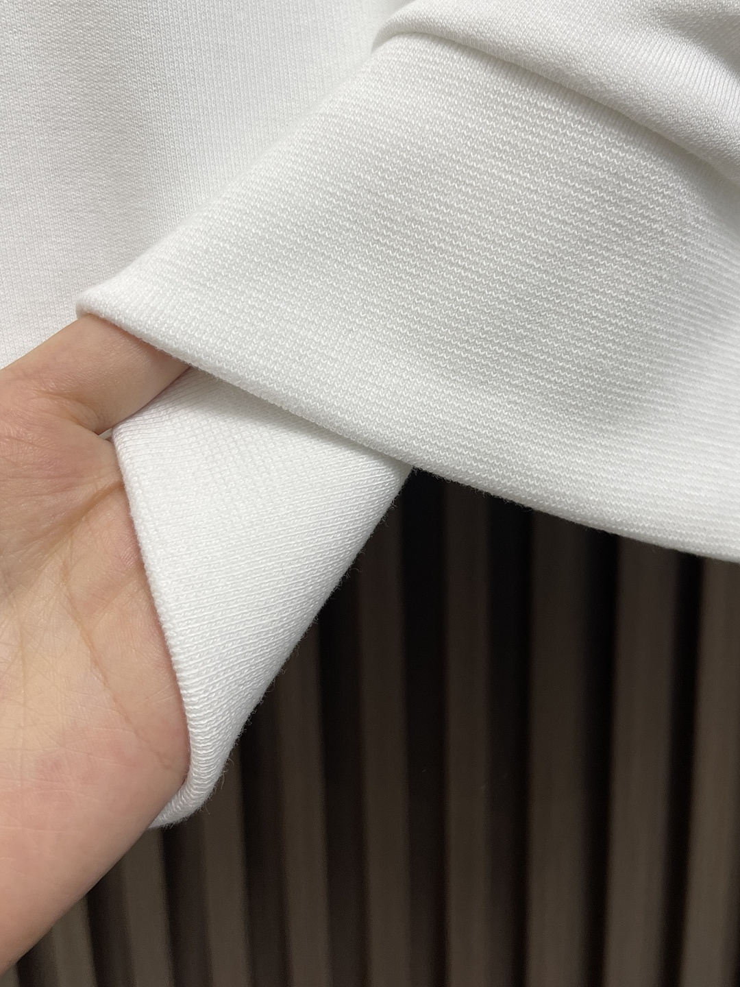 🛒🛒Celine 2025Fw新款印花字母连帽卫衣，采用定织定染高克重纯棉卫衣面料制成 面料手感厚实且有