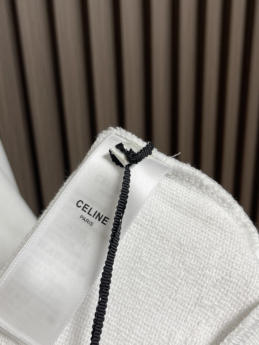 🛒🛒Celine 2025Fw新款印花字母连帽卫衣，采用定织定染高克重纯棉卫衣面料制成 面料手感厚实且有