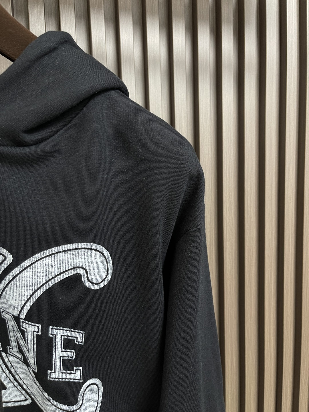 🛒🛒Celine 2025Fw新款印花字母连帽卫衣，采用定织定染高克重纯棉卫衣面料制成 面料手感厚实且有