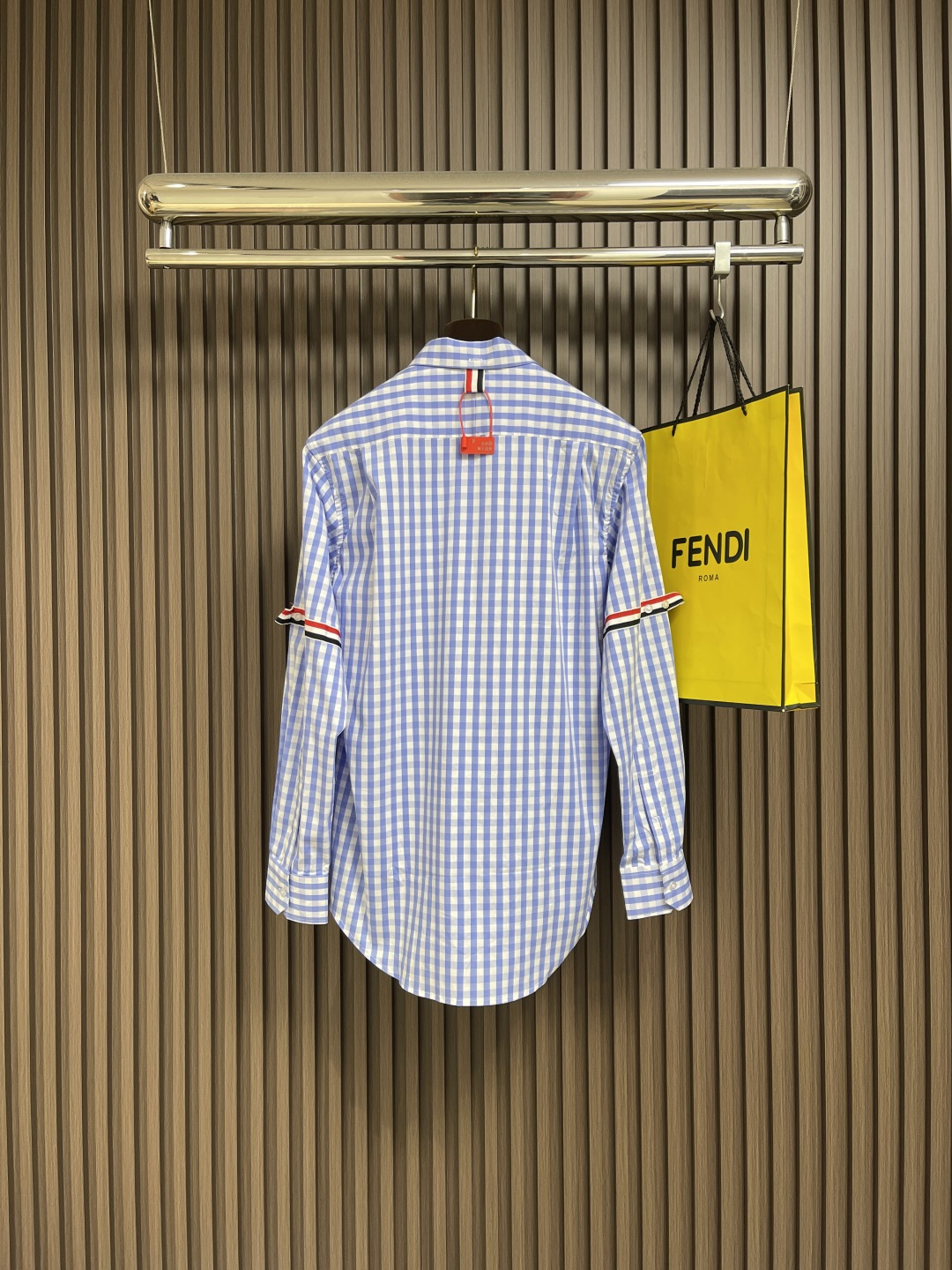 🛒🛒THOM BROWNE TB经典双袖织带色织格子长袖衬衫 面料采用高定色织定制100％新疆长绒棉深蓝