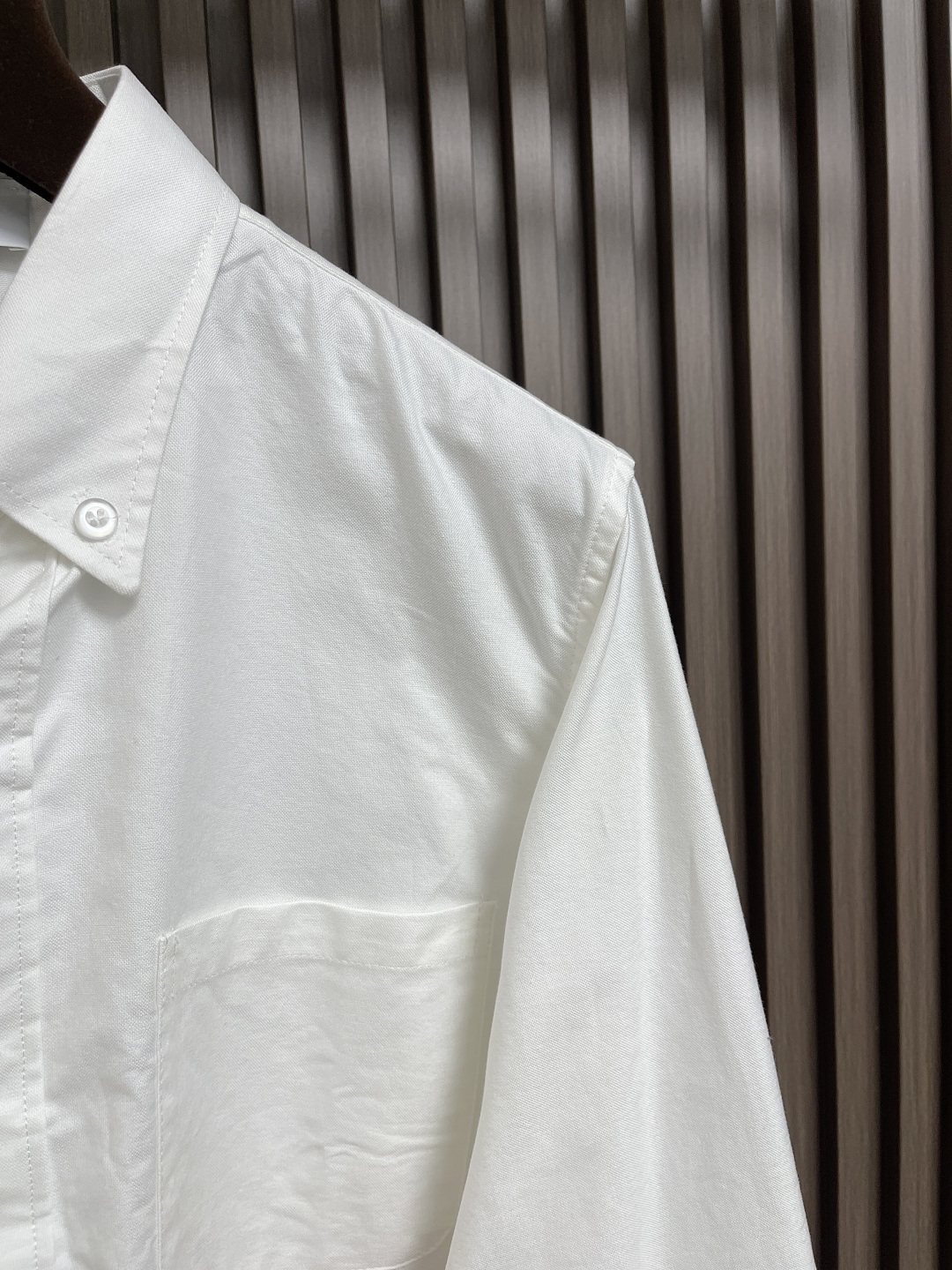 🛒🛒TB Thom Browne 经典款牛津衬衫，全新升级牛津纺面料，tb明星产品，简单干净，休闲舒适百