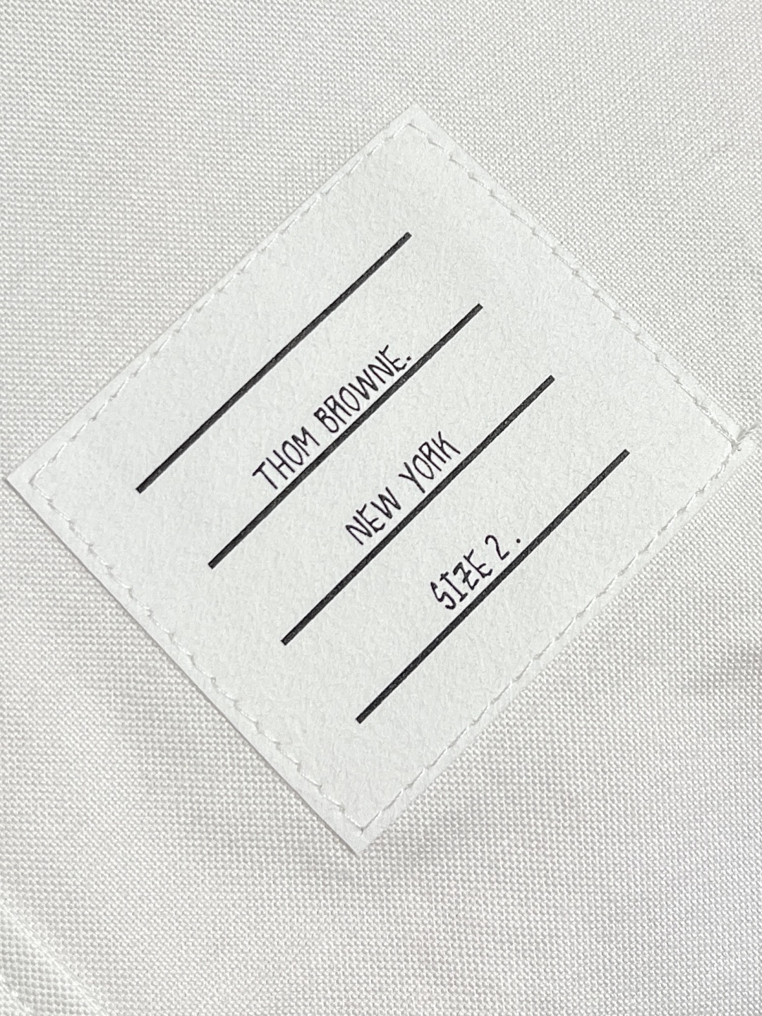 🛒🛒TB Thom Browne 经典款牛津衬衫，全新升级牛津纺面料，tb明星产品，简单干净，休闲舒适百