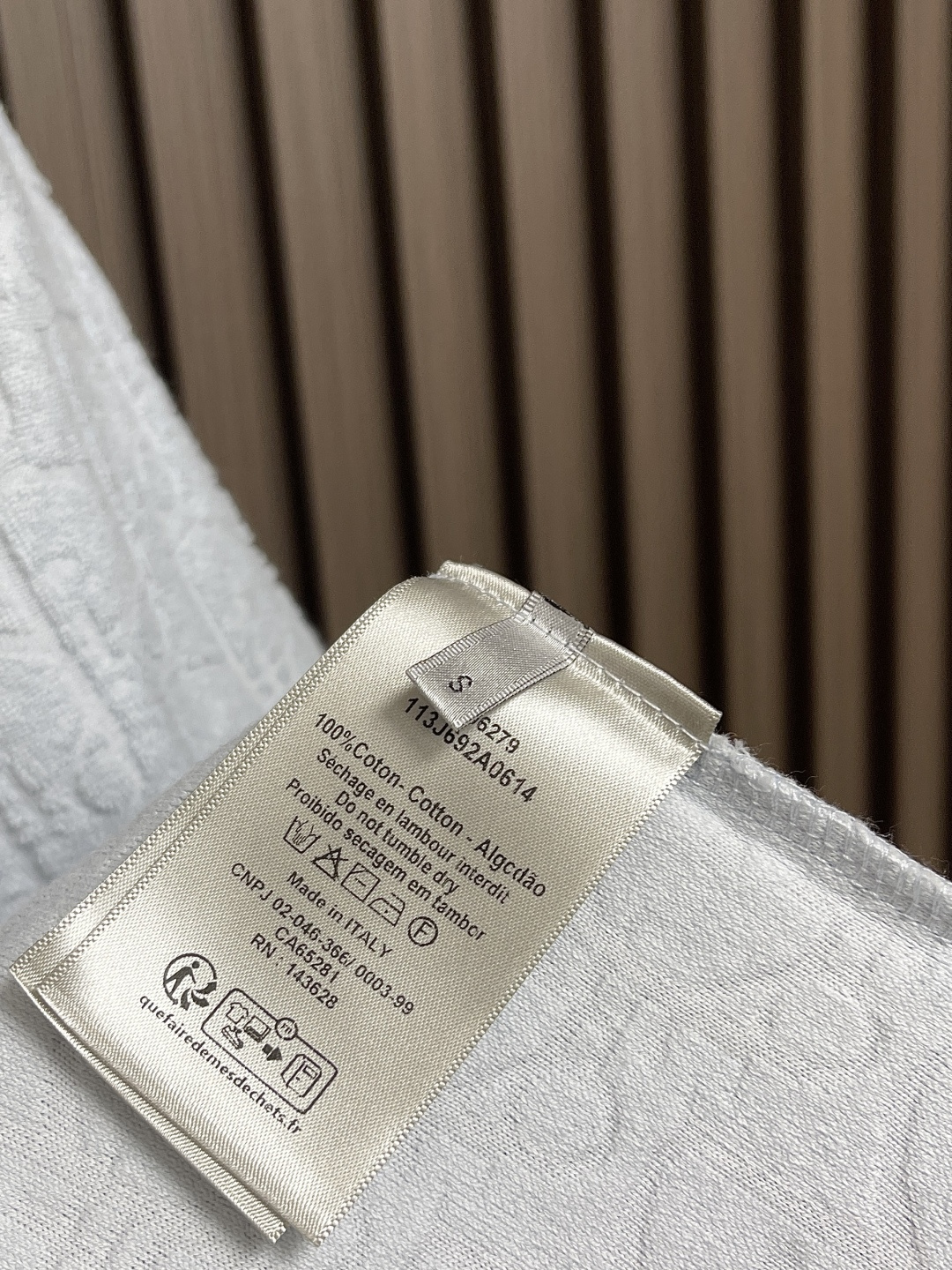 🛒🛒Dior 凹凸暗纹提花短袖T恤！定制300克全棉毛巾面料满印提花，质感舒适度都是拉满的，辨识度很高，