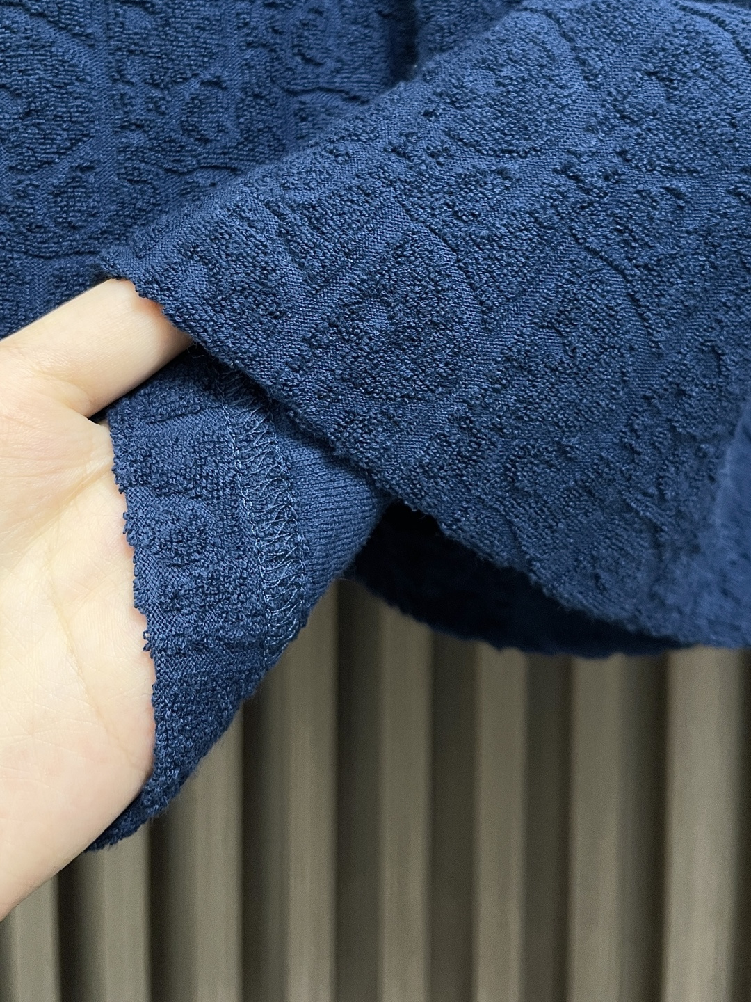 🛒🛒Dior 凹凸暗纹提花短袖T恤！定制300克全棉毛巾面料满印提花，质感舒适度都是拉满的，辨识度很高，