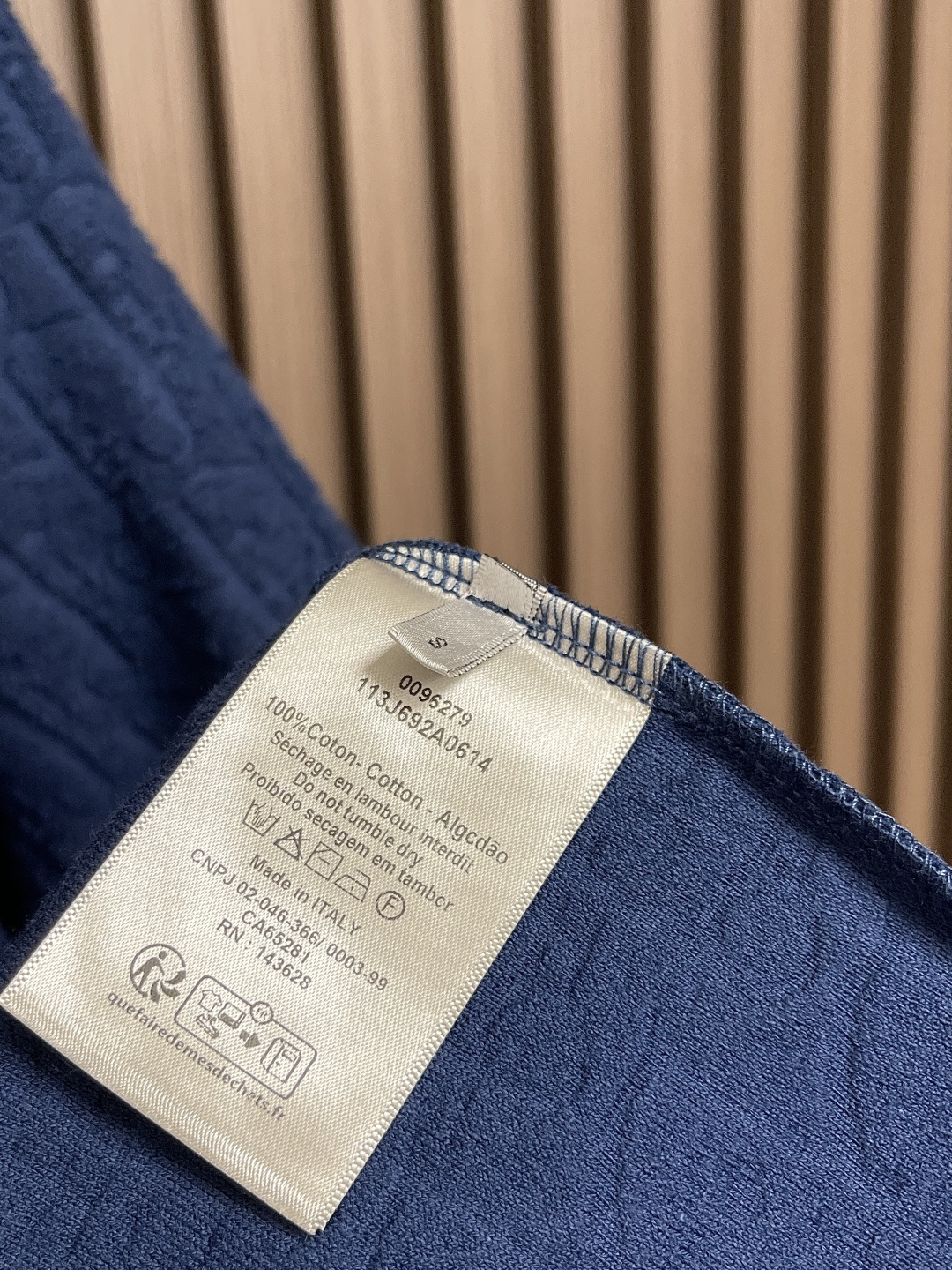 🛒🛒Dior 凹凸暗纹提花短袖T恤！定制300克全棉毛巾面料满印提花，质感舒适度都是拉满的，辨识度很高，