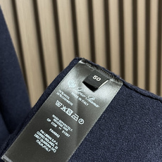 🛒🛒lP🆕 Loro Piano诺悠翩雅2025SS秋冬新款针织POLO 经典设计感与颜值爆棚,品质更是 🛒🛒lP🆕 Loro Piano诺悠翩雅2025SS秋冬新款针织POLO 经典设计感与颜值爆棚,品质更是