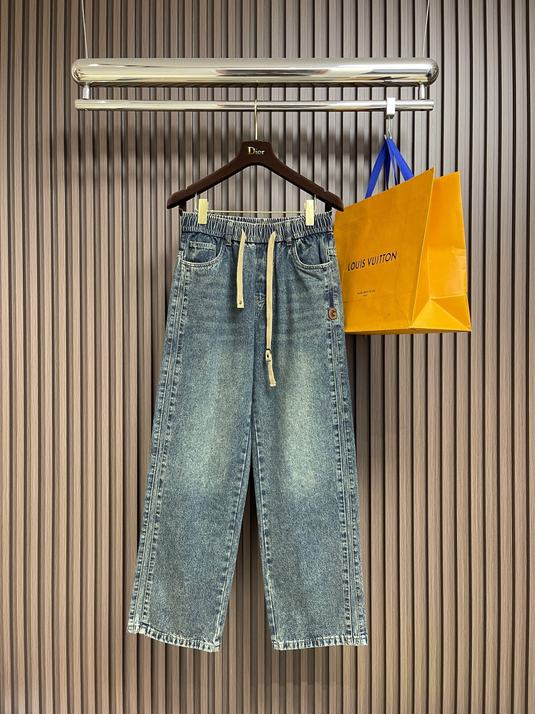 🛒🛒GUCCI 男士直筒休闲牛仔裤 现代时尚的剪裁设计，客供日本denim平纹棉质牛仔面料梭织生产．顶尖