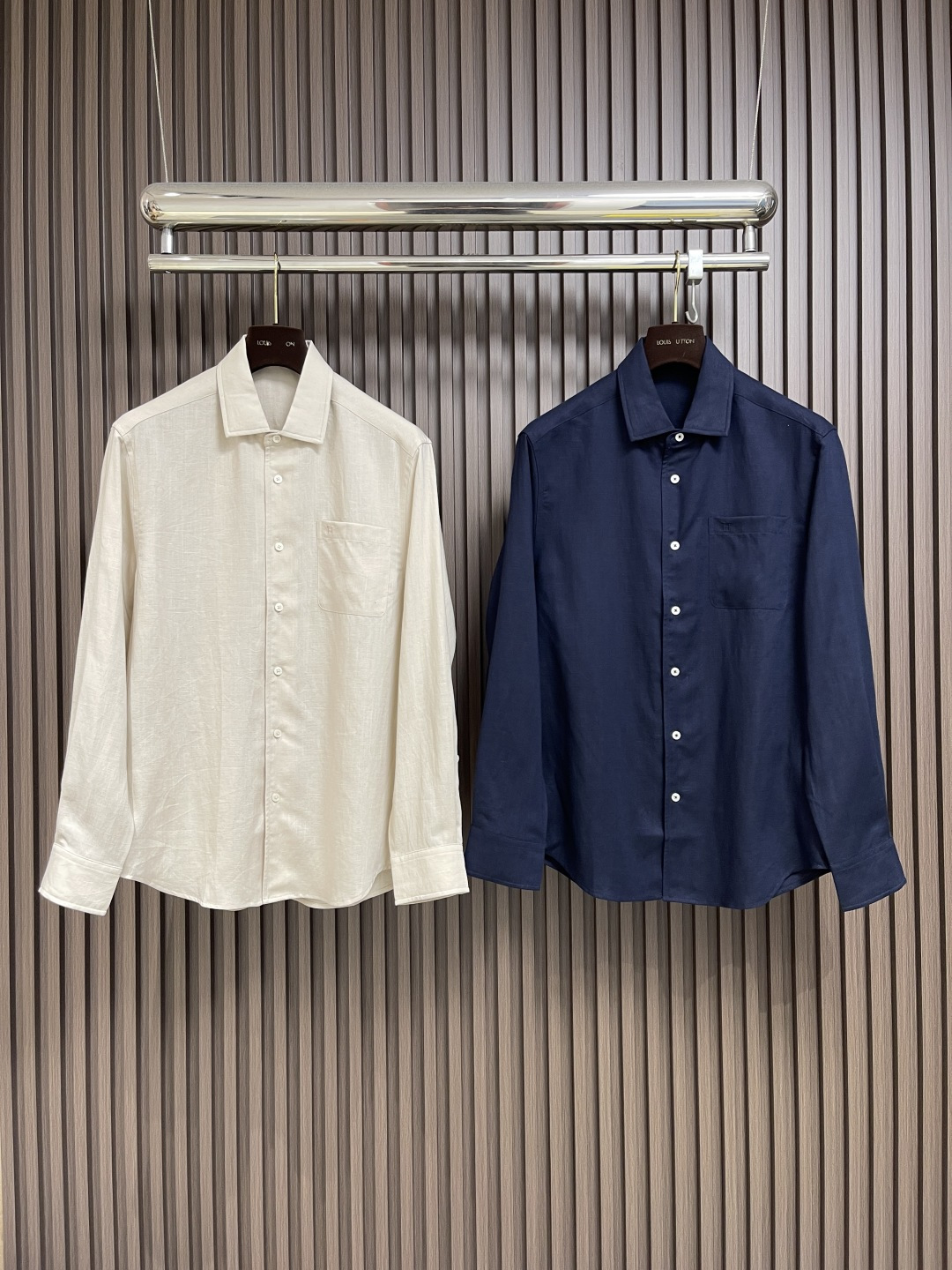 🛒🛒Hermes 2025ss秋季新款天然亚麻材质休闲长袖衬衫 合体的剪裁 五金辅料全品相 面料采用天然