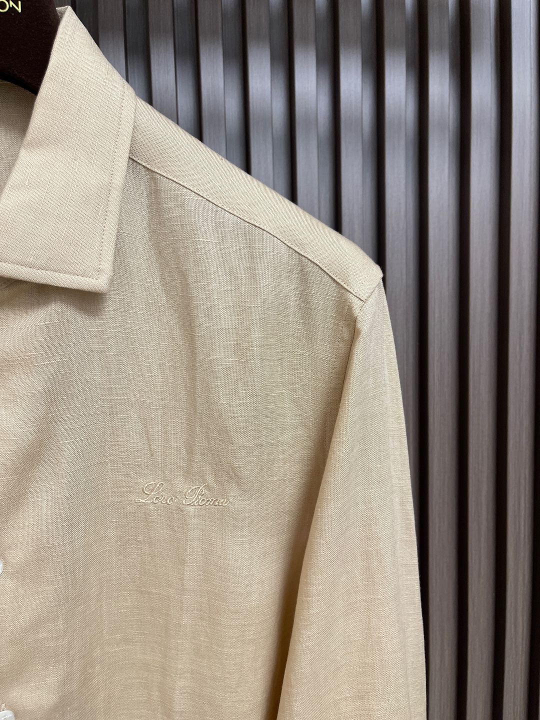 🛒🛒lP🆕 Loro Piana 2025ss秋季全品相订单，商务通勤 天然亚麻材质休闲衬衫，合体的剪裁