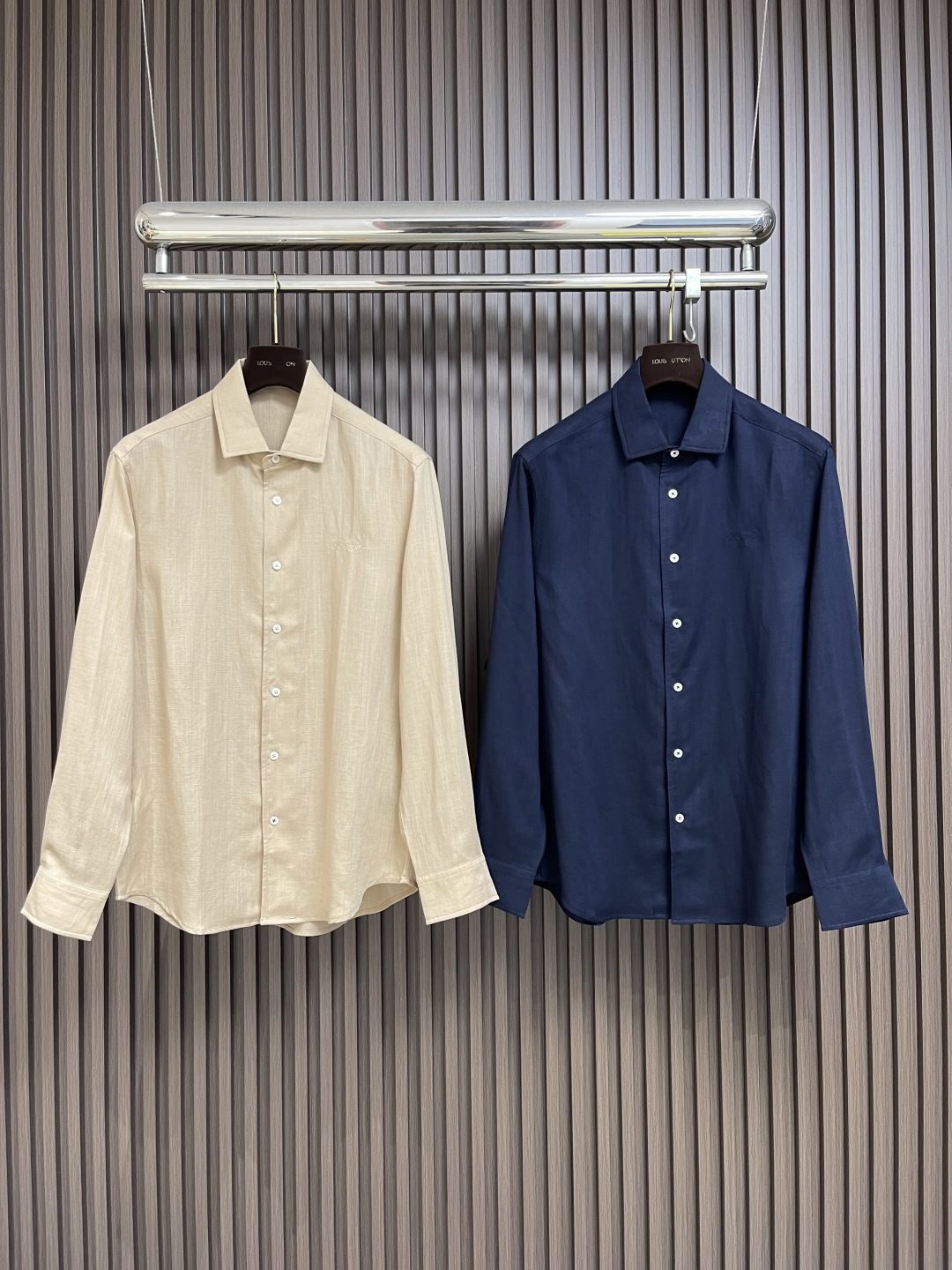 🛒🛒lP🆕 Loro Piana 2025ss秋季全品相订单，商务通勤 天然亚麻材质休闲衬衫，合体的剪裁