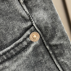 🛒🛒GUCCI 男士直筒休闲牛仔裤 现代时尚的剪裁设计,客供日本denim平纹棉质牛仔面料梭织生产.顶尖 🛒🛒GUCCI 男士直筒休闲牛仔裤 现代时尚的剪裁设计,客供日本denim平纹棉质牛仔面料梭织生产.顶尖