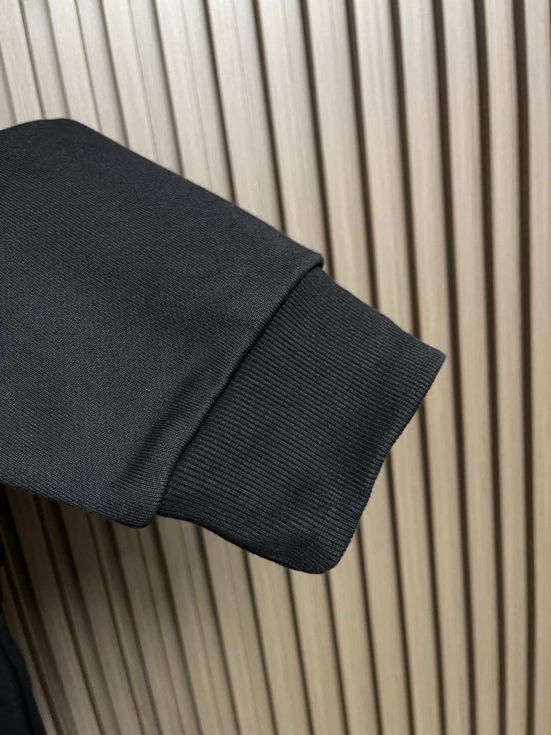 🛒🛒CH Come Hearts 2025FW 北京限定印花连帽卫衣外套，高克重高密度高品质 毛料柔软细