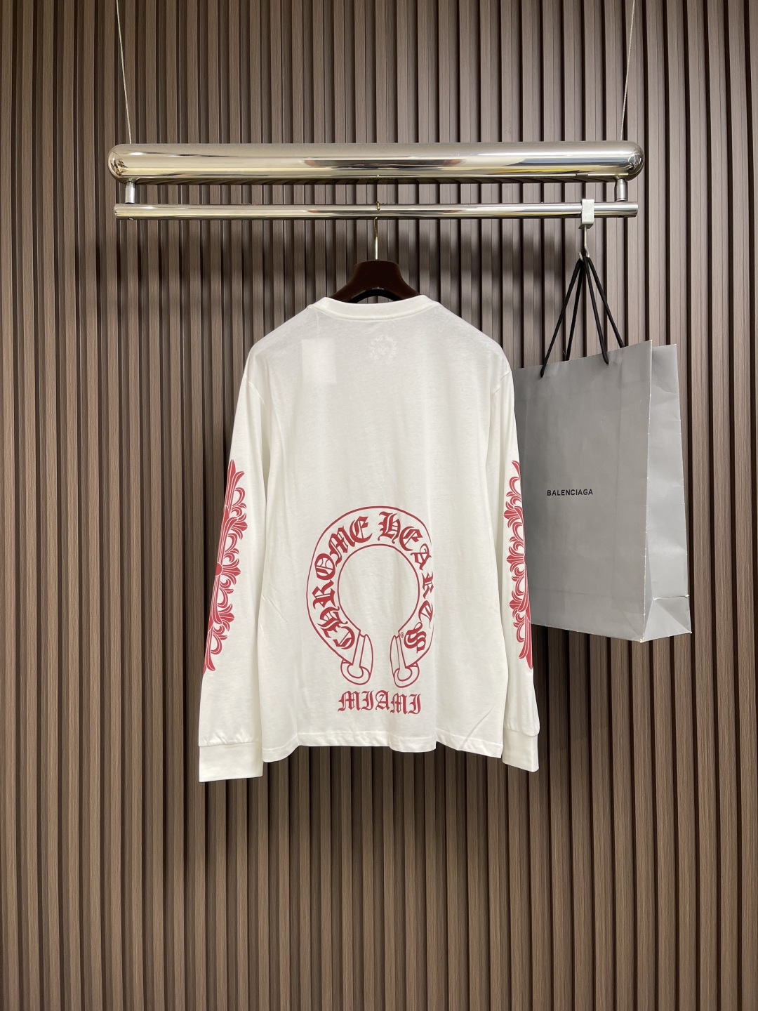 🛒🛒Come hearts CH 克罗心涂鸦字母限定梵文印花长袖T恤，领口袖口高克重螺纹，面料定织定染2