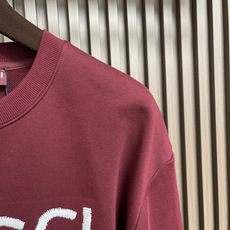 🛒🛒GUCCI 2025ss新款经典简约撞色胸前重工刺绣纯棉圆领卫衣,一贯风格,经典红白撞色,万针刺绣, 🛒🛒GUCCI 2025ss新款经典简约撞色胸前重工刺绣纯棉圆领卫衣,一贯风格,经典红白撞色,万针刺绣,