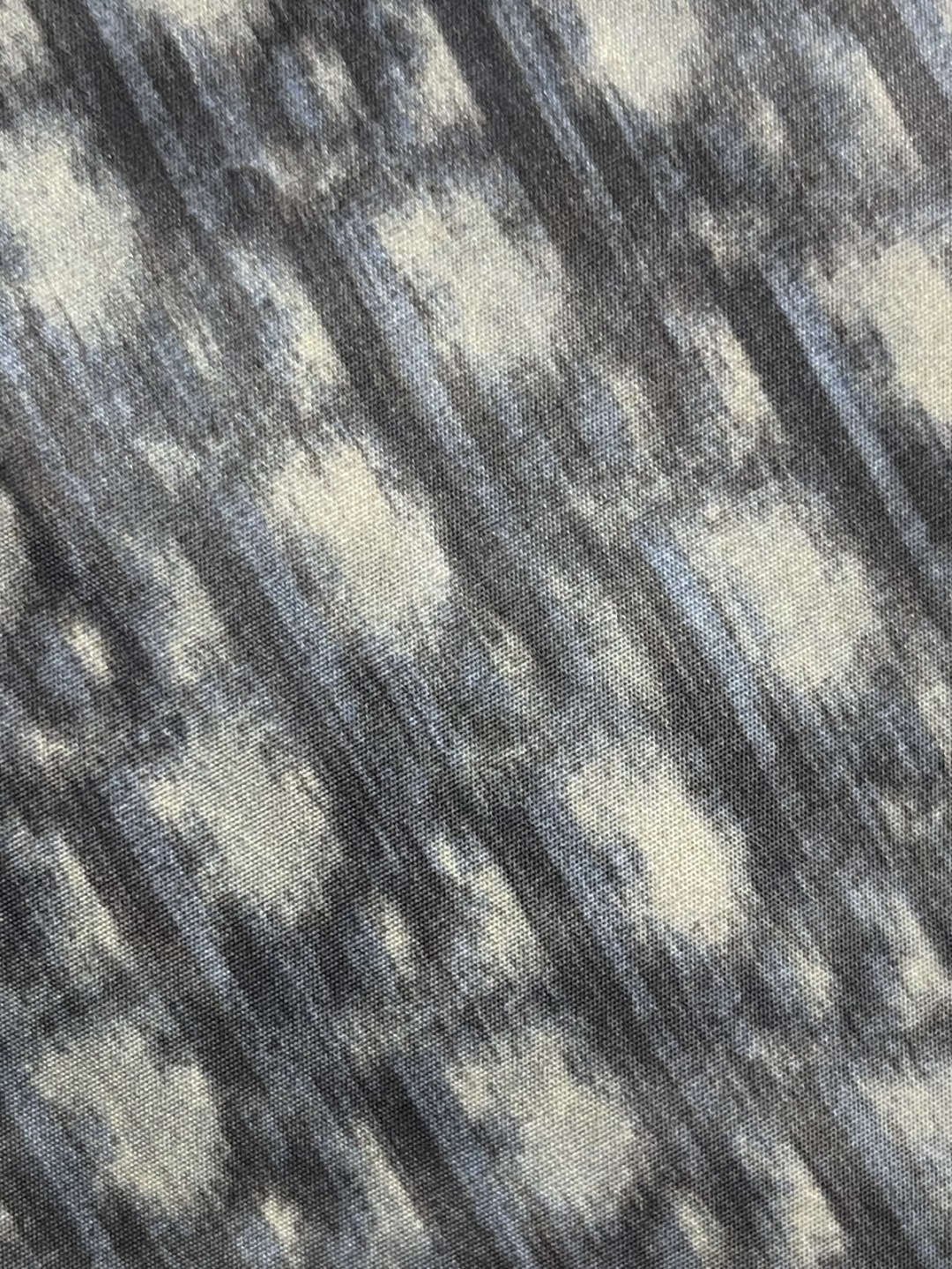 🛒🛒Dior 2025ss新款连帽拼接外套，向dior经典的 oblique 印花致敬。采用客供面料精心