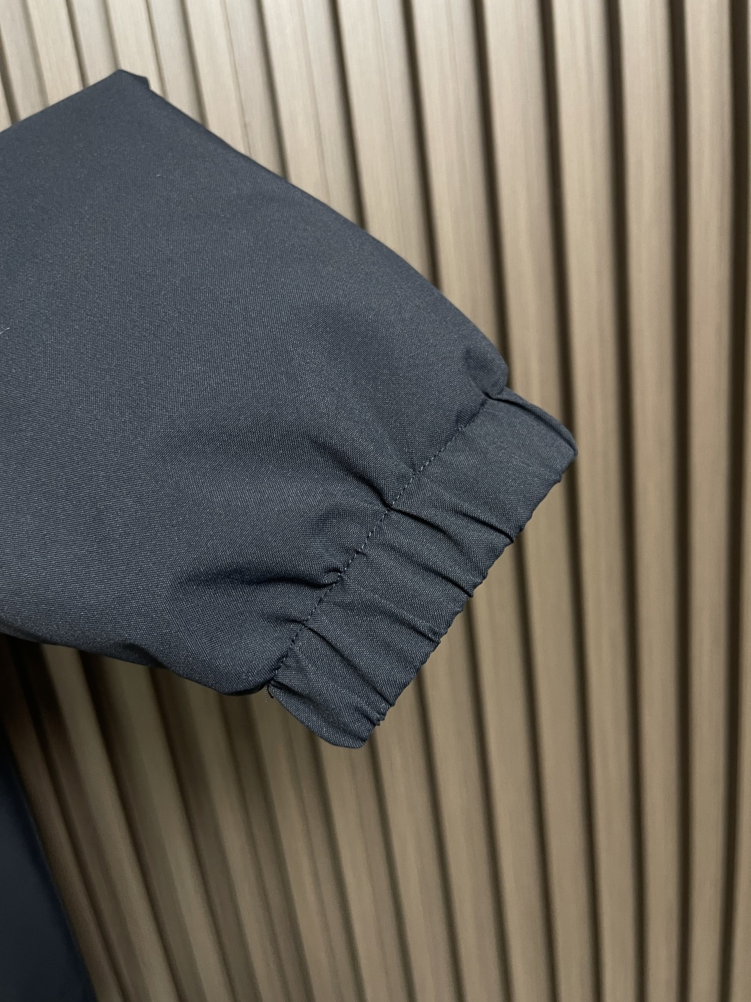 🛒🛒Dior 2025ss新款连帽拼接外套，向dior经典的 oblique 印花致敬。采用客供面料精心