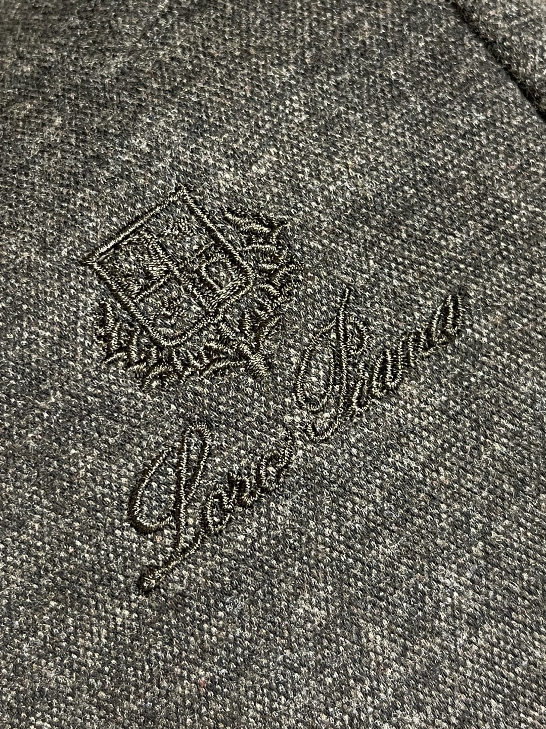 🛒🛒lP🆕 LoroPiana 秋冬新款男士直筒运动裤，混纺面料、三标齐、松紧腰抽绳、合体的裁剪、车线工
