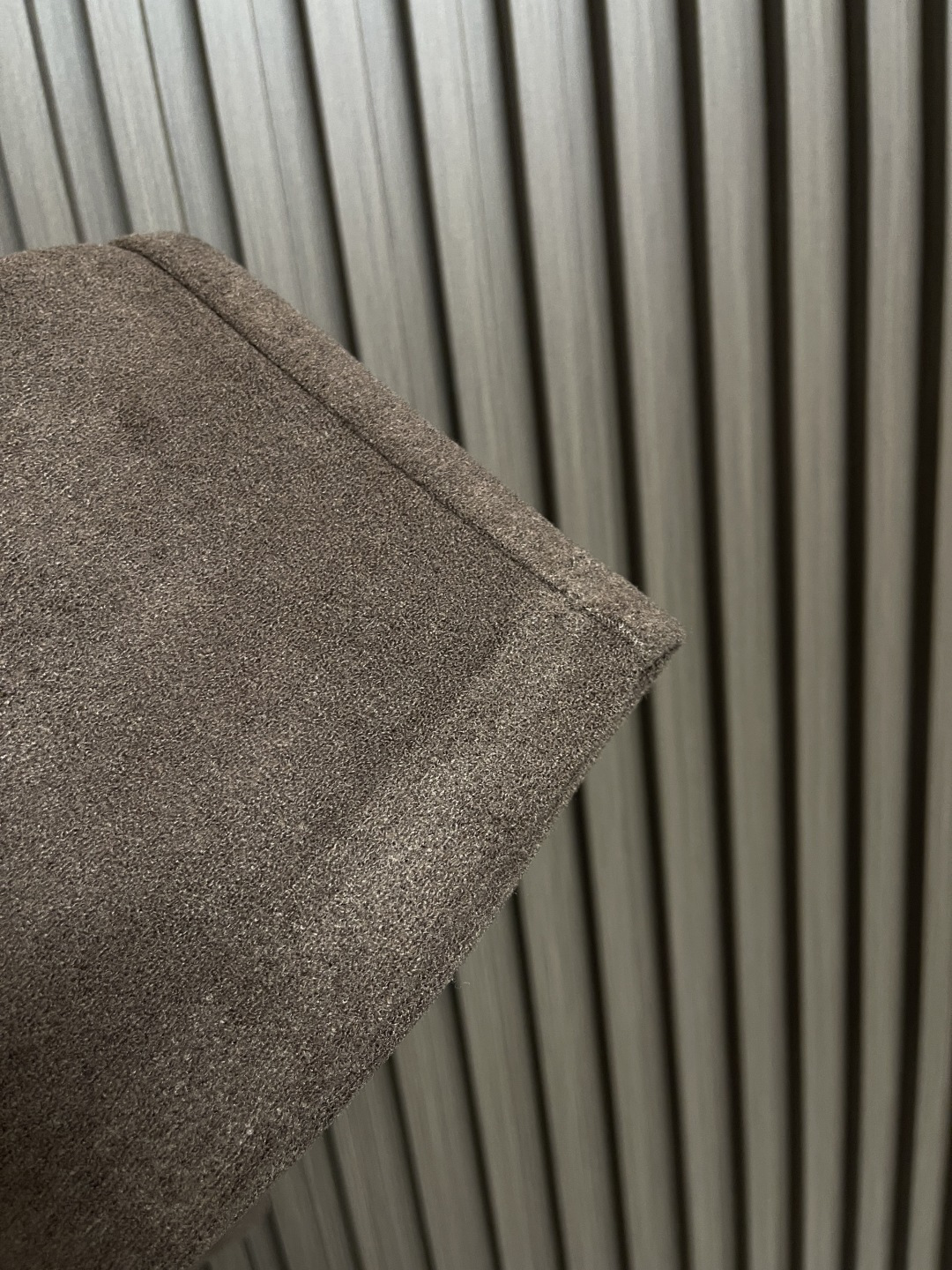 🛒🛒lP🆕 LoroPiana 秋冬新款男士直筒运动裤，混纺面料、三标齐、松紧腰抽绳、合体的裁剪、车线工