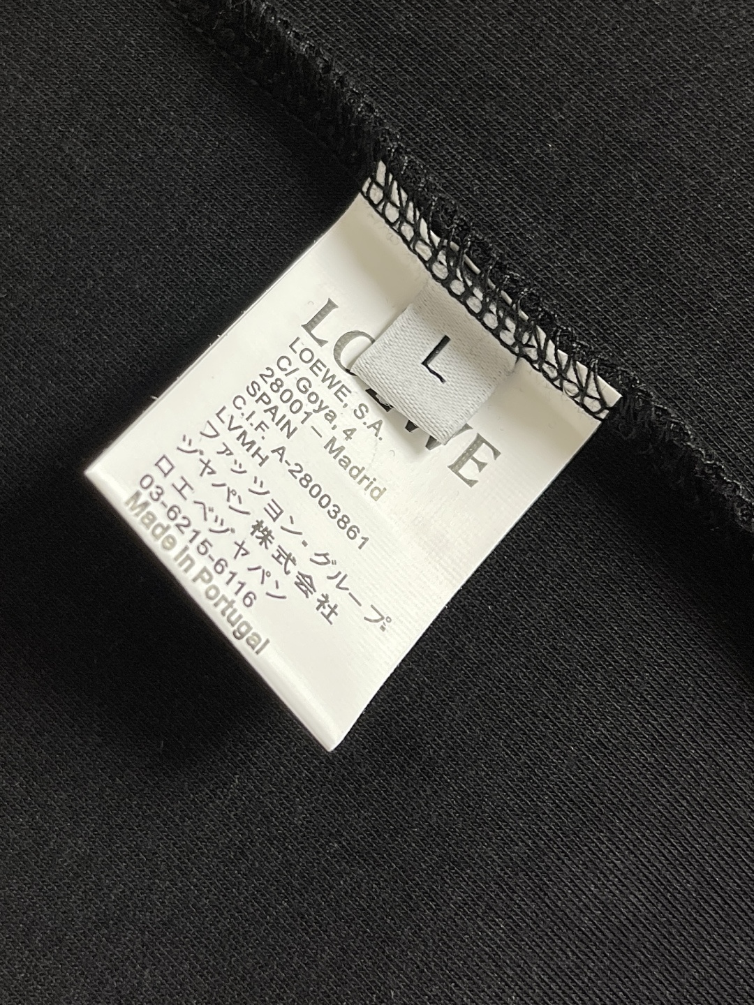 🛒🛒Loewe 罗意威胸前logo标识长袖T恤 进口原版客供面料，柔软舒适，上身舒适透气，亲肤不扎人，独