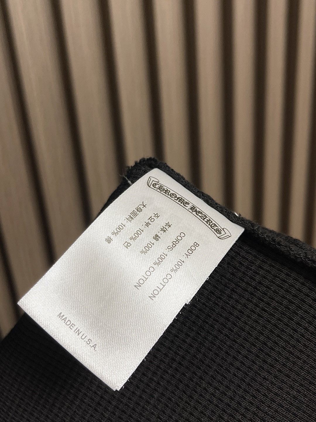 🛒🛒CH克罗心 华夫格破洞长袖T恤，面料采用280克全棉华夫格双层材质，印花采用成衣高温烫画。整体走线平