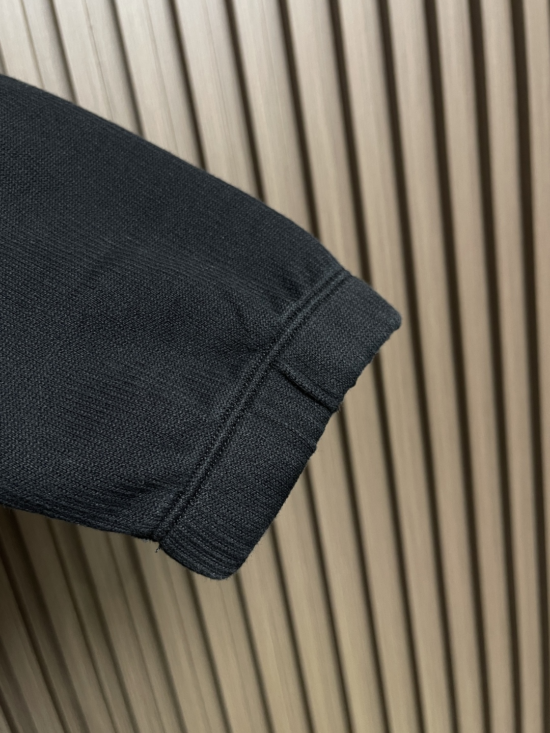 🛒🛒Stone Island 石头岛，罗盘经典小 logo 长袖 T恤，洗水消毛效果，采用进口260支欧